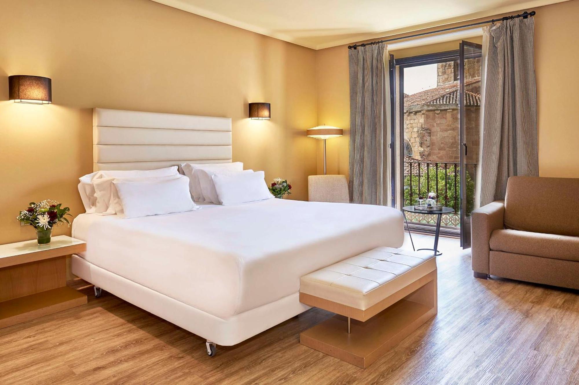 Nh Collection Caceres Palacio De Oquendo Екстериор снимка